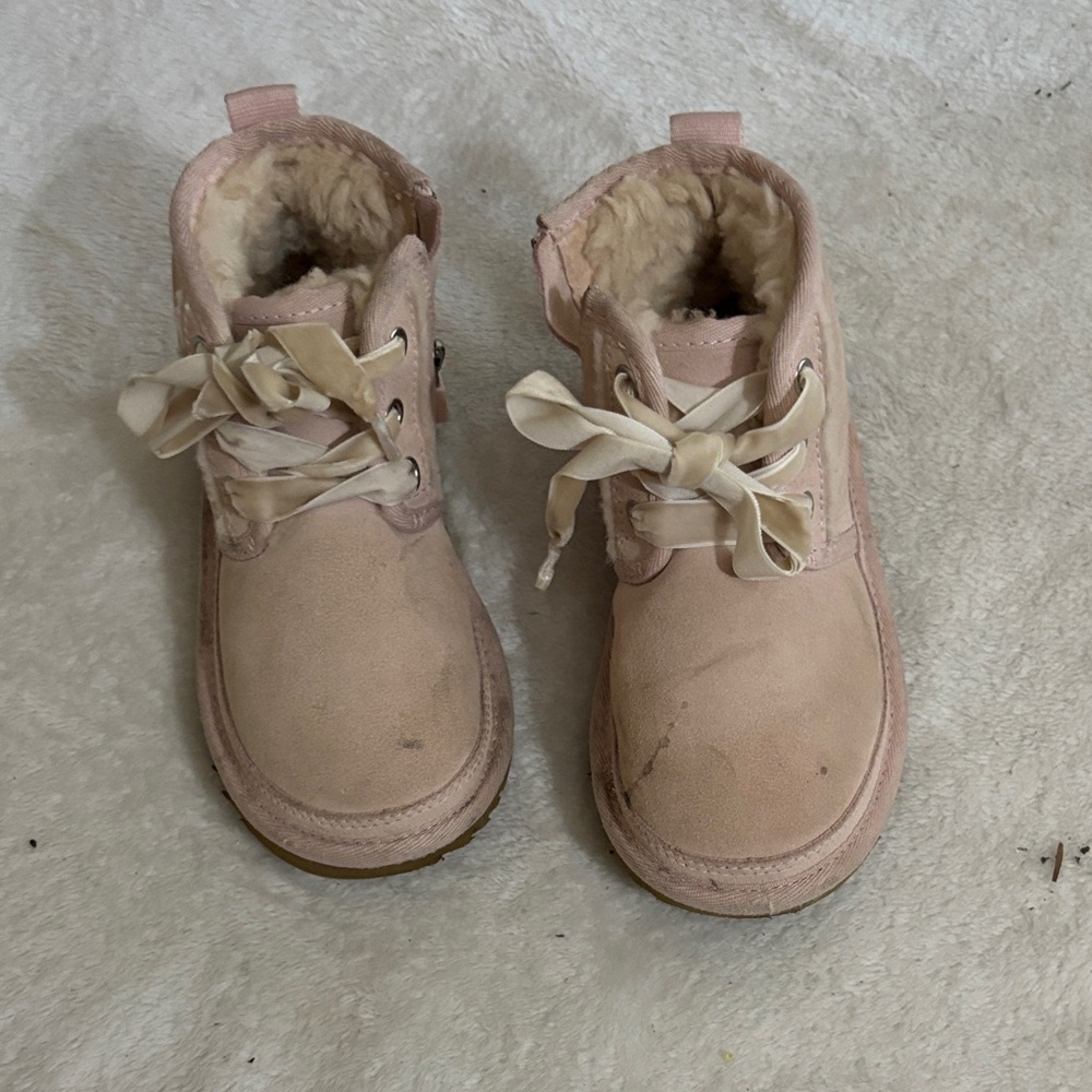 UGG Kids Light Pink Faux-Fur Ankle Boots with Ribbon Laces